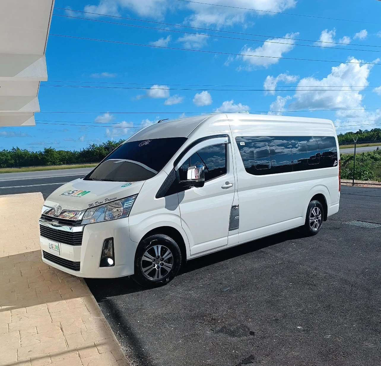 Minivan para traslados desde el aeropuerto de Punta Cana